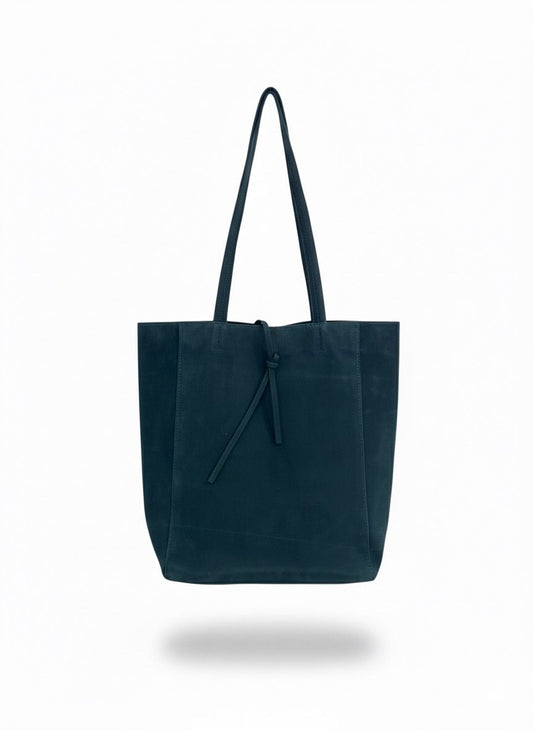 عباية بتصميم ستيلي غولفو