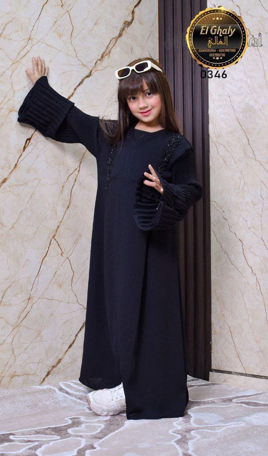 Girls’ Abaya with Embroidered Detail